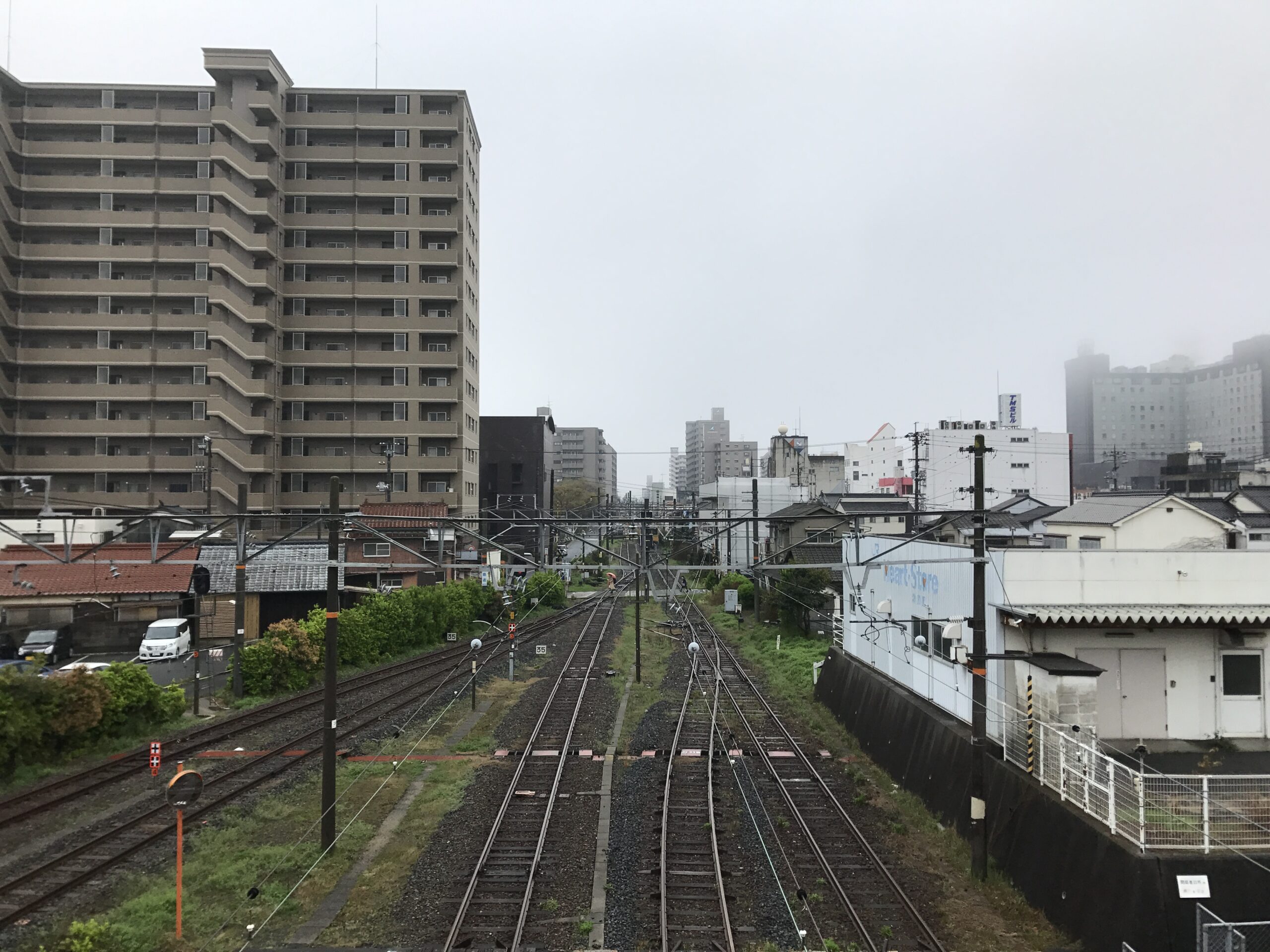 View east from Ube-Shinkawa Station footbridge