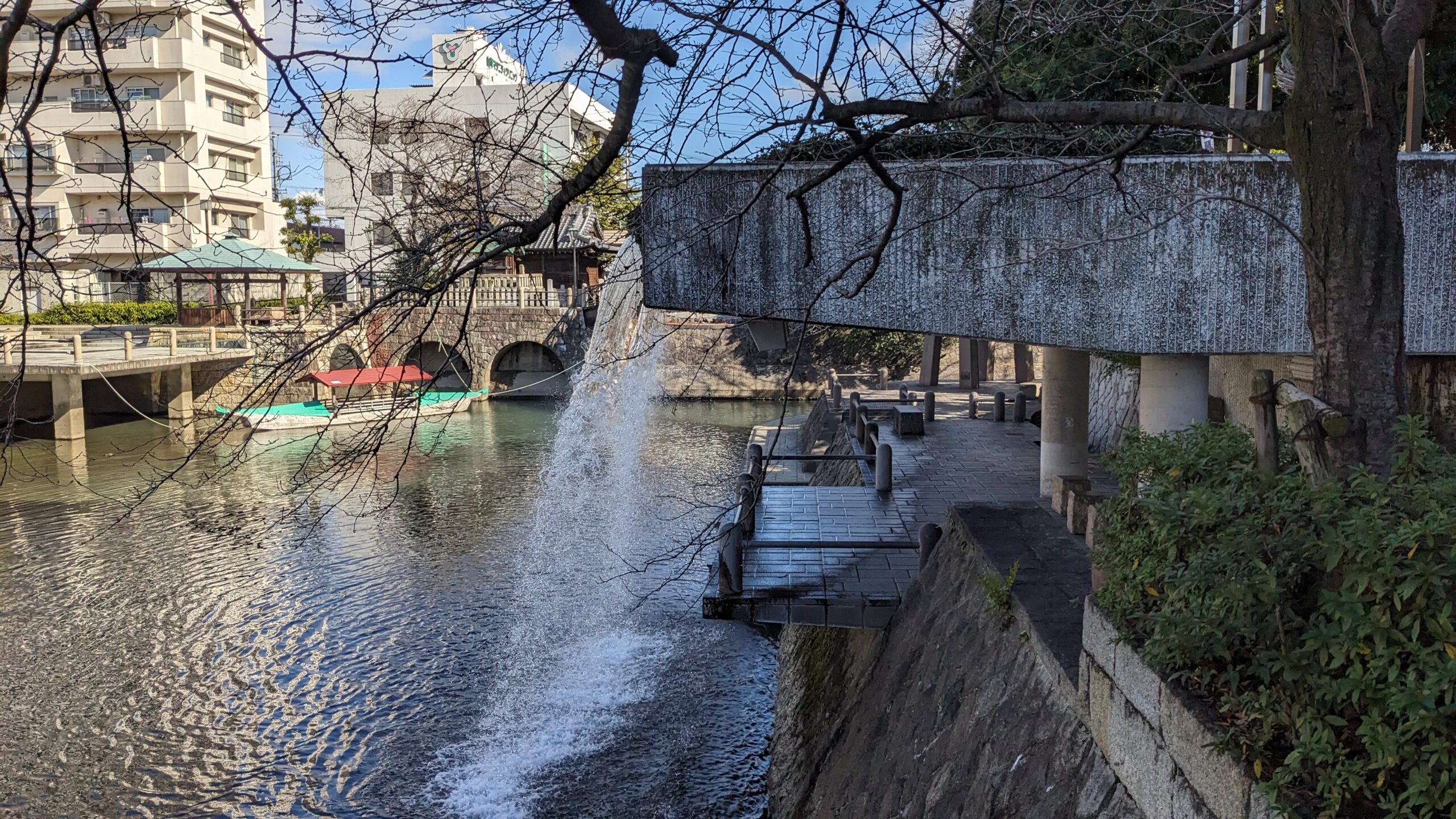 Waterfall Tunnel in Four Seasons Plaza, a real-life A Silent Voice location in Ogaki