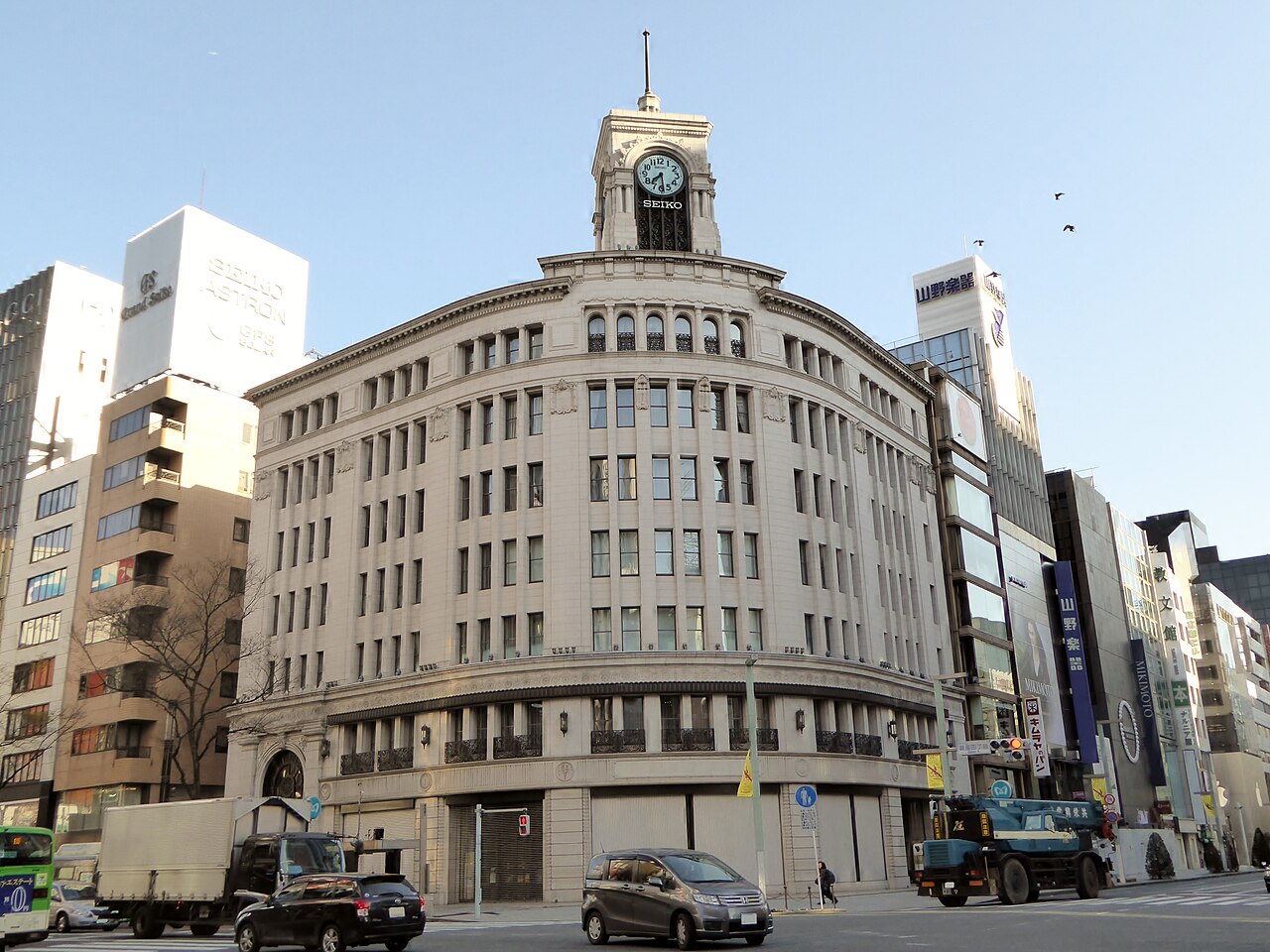 Wako clock tower at Ginza crossing